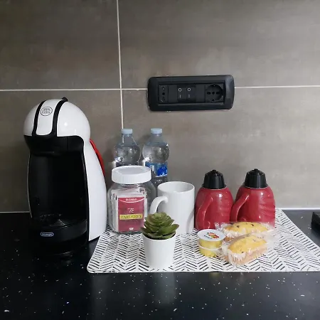 Hommy Lab - Stylish And Modern With Super Kitchen, Separate Entrance, Free Parking Olbia