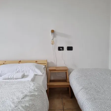 아파트 Hommy Lab - Stylish And Modern With Super Kitchen, Separate Entrance, Free Parking *