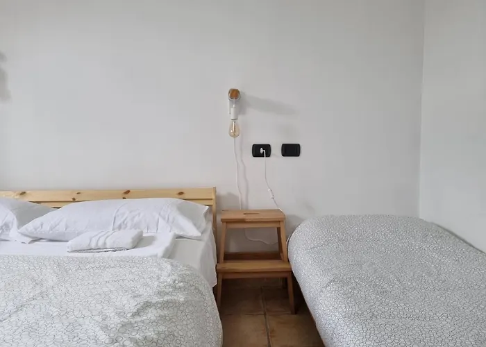 Apartamento Hommy Lab - Stylish And Modern With Super Kitchen, Separate Entrance, Free Parking *