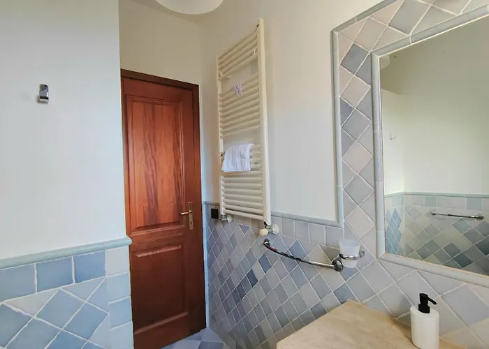 Hommy Lab - Stylish And Modern With Super Kitchen, Separate Entrance, Free Parking Apartamento