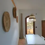 Hommy Lab - Stylish And Modern With Super Kitchen, Separate Entrance, Free Parking Όλμπια