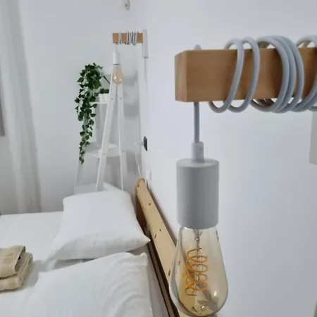 Hommy Lab - Stylish And Modern With Super Kitchen, Separate Entrance, Free Parking Appartamento Olbia