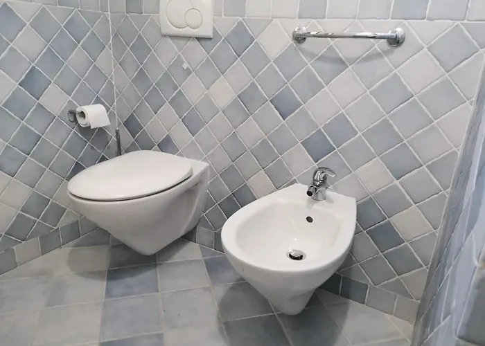 Hommy Lab - Stylish And Modern With Super Kitchen, Separate Entrance, Free Parking Апартаменты *