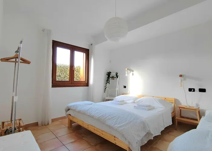 Hommy Lab - Stylish And Modern With Super Kitchen, Separate Entrance, Free Parking Apartman *